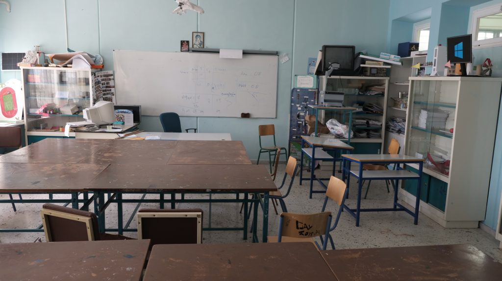 αίθουσα τεχνολογίας του 2ου Γυμνασίου Γέρακα